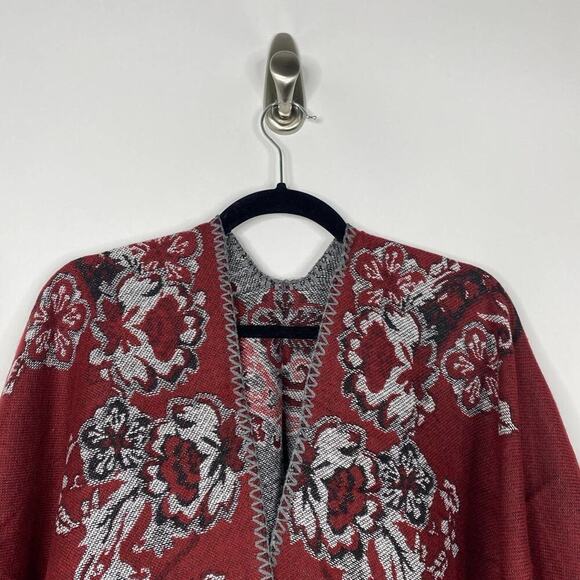 2/$30 NEW Boho Floral Ruana Oversized Open Wrap Poncho Blanket Scarf - Picture 4 of 9